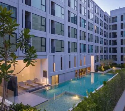 Sathorn Charoen Nakhon * Banguecoque